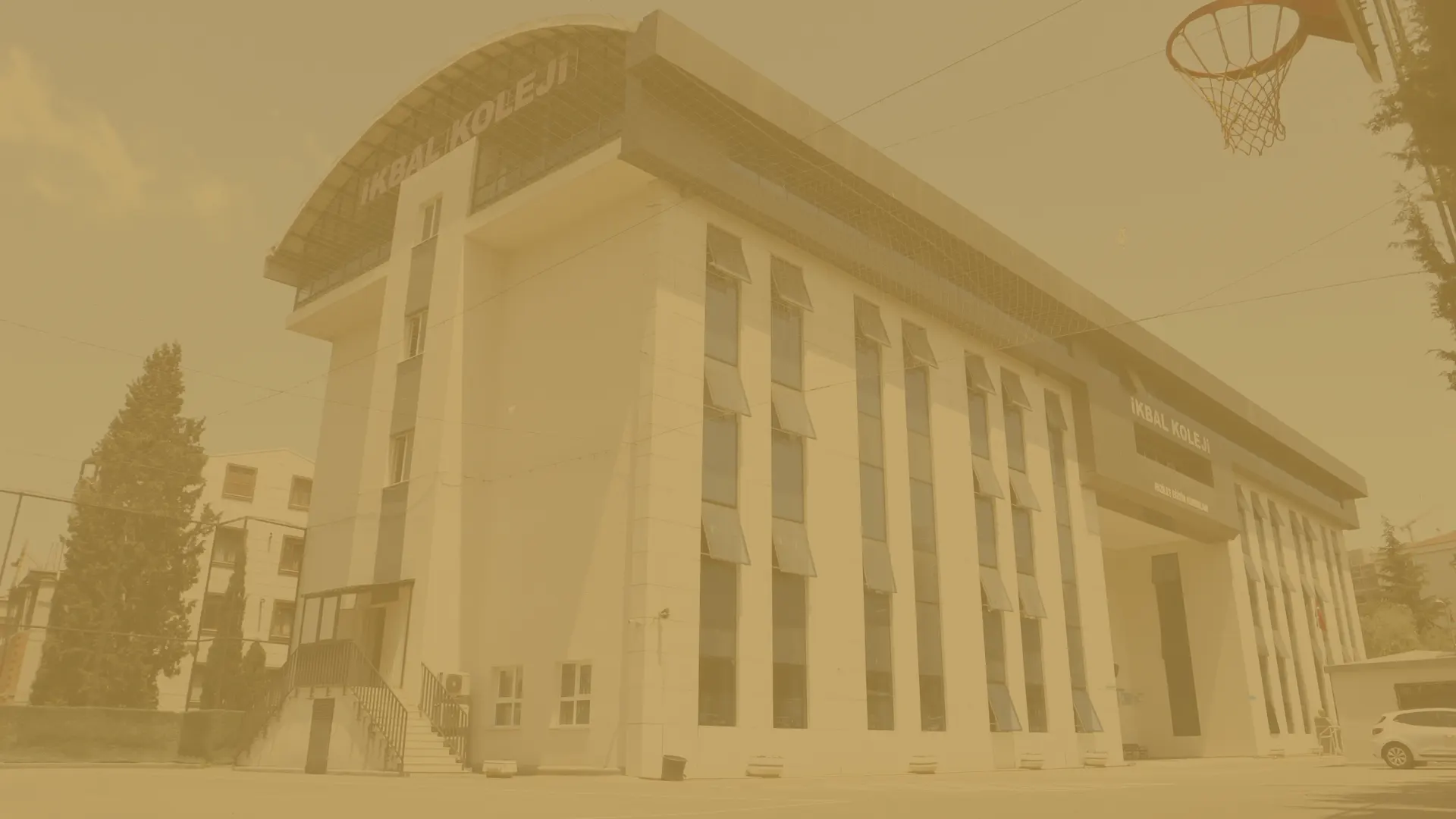 İkbal Koleji Anadolu Lisesi